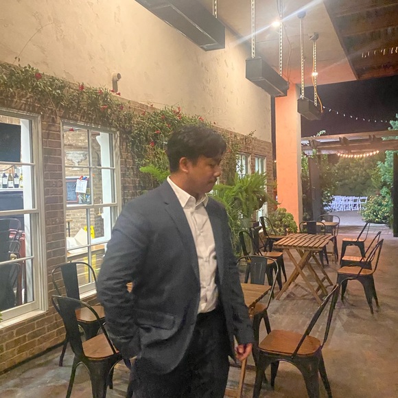 Meet your Posher, Chris - Picture 2 of 2